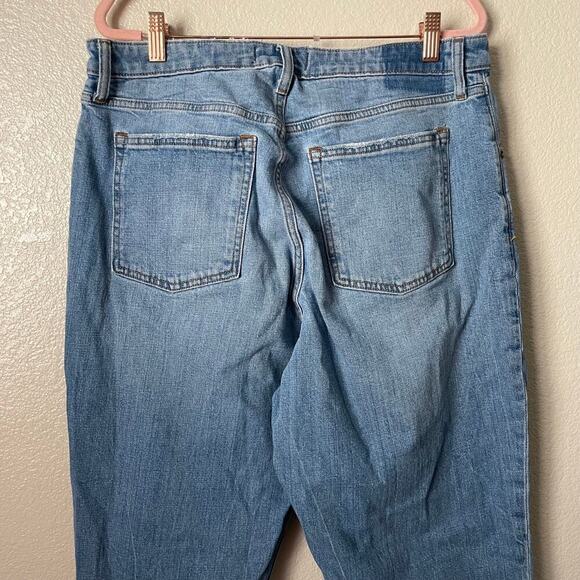 Abercrombie & Fitch Jeans Womens Size 32 Blue The Mom High Rise Distressed Denim - Picture 8 of 12